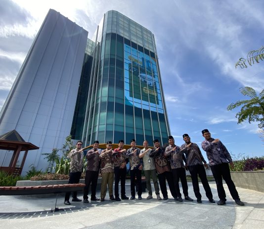 Audiensi Pesantren Al Manar di Landmark BSI Aceh: Sinergi untuk Masa Depan