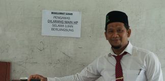 Jaga Integritas, Pesantren Al Manar Larang Pengawas Ujian Bawa HP