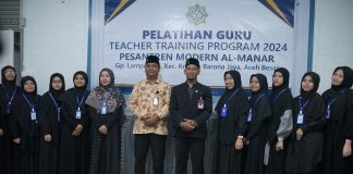 Pesan Inspiratif Ust. Awaluddin, S.Pd.I, G.r, M.Pd dalam Penataran Guru Baru di Pesantren Modern Al Manar