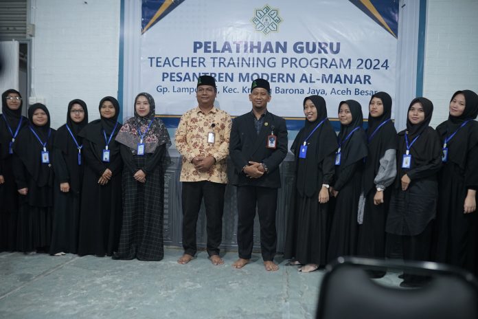 Pesan Inspiratif Ust. Awaluddin, S.Pd.I, G.r, M.Pd dalam Penataran Guru Baru di Pesantren Modern Al Manar