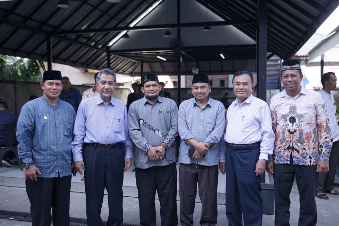 Membangun Pesantren Tangguh di Era Global: Dialog Inspiratif Pimpinan Pesantren Al Manar dan Rektor UNIDA Gontor