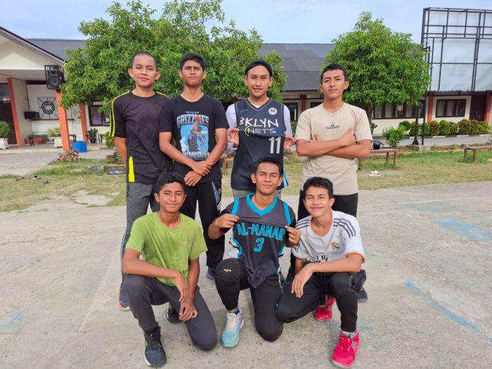 WhatsApp Image 2024-06-10 at 16.53.45_dffa5603 POPDA Aceh 2024: Tujuh Santri Al Manar Berlaga di Cabang Basket