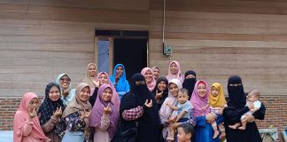 Ummahatul Mu'allimat Al Manar Tingkatkan Solidaritas dengan Kunjungan Sosial