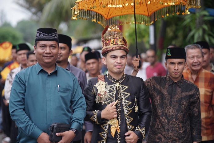 Meriahnya Intat Linto Ust. Rifqi: Kekuatan Kebersamaan di Al Manar