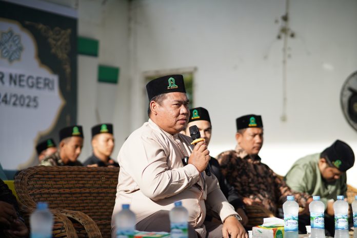 RUM07411 Menghadapi Tantangan Global: Pentingnya Bahasa dan Diplomasi