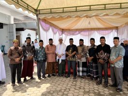 Pimpinan Pesantren Al Manar Takziyah ke Kediaman Abu Kuta Krueng