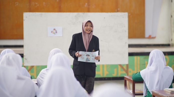 Andria dan Indria Tampil Perdana dalam Amaliyah Tadris Santri Akhir Pesantren Al Manar