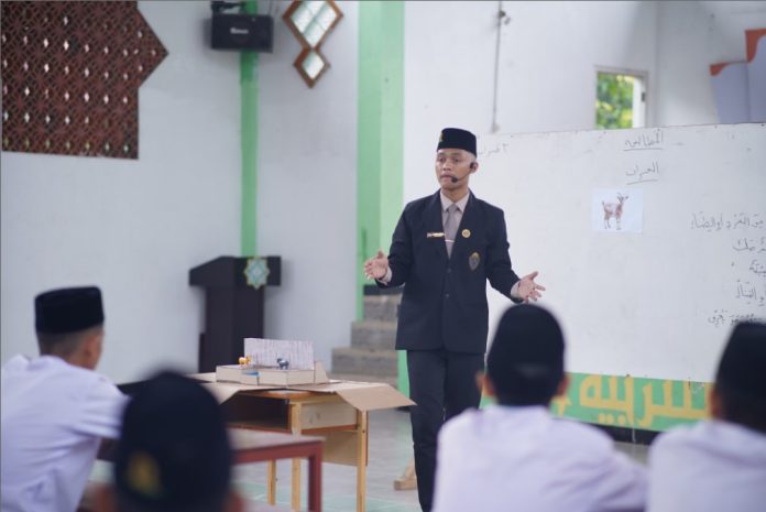Amaliyah Tadris, Bekal Berharga Santri dalam Dunia Mengajar dan Publik Speaking