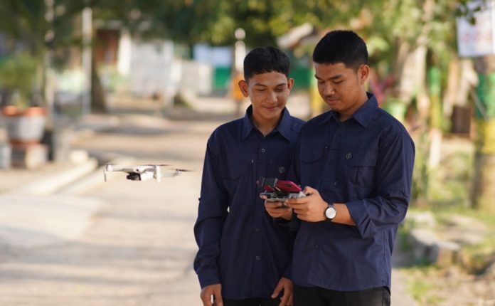 Santri Humas Al-Manar Mulai Terima Pelatihan Drone untuk Penguatan Produksi Media