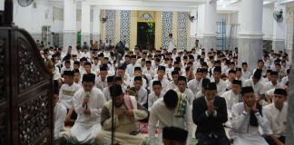 Pesantren Al Manar Gelar Munajat dan Zikir di Malam Nisfu Syakban
