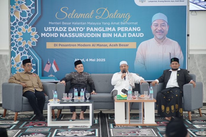 Menteri Besar Kelantan Malaysia, Lakukan Silaturahim ke Pesantren Al Manar