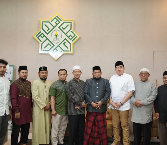 Pesantren Al-Manar Sambut Kunjungan Ustadz Syihabuddin Abdul Muiz dari Ma’had Isy Karima