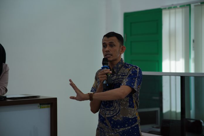 DSC05811 Regional Service Quality Officer BSI Isi Materi Service Excellent Pada Penataran Guru Pengabdian Pesantren Al Manar