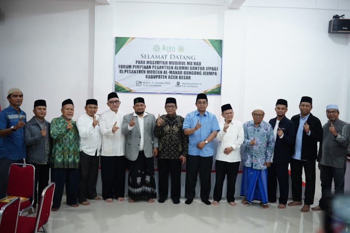 Pesantren Al Manar Sambut Pengurus FPA Gontor dalam Jamuan Makan Malam