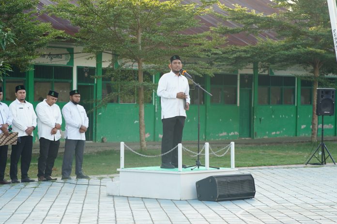 DSC06963 Guru adalah Pengajar Kebaikan, Disiplin Harus Lahir dari Kesadaran
